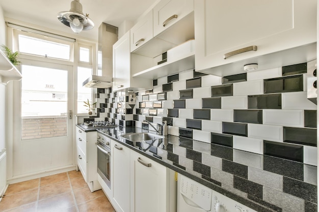 Read more about the article Style and Substance: Matching Kitchen Tiles to Your Design Aesthetic 